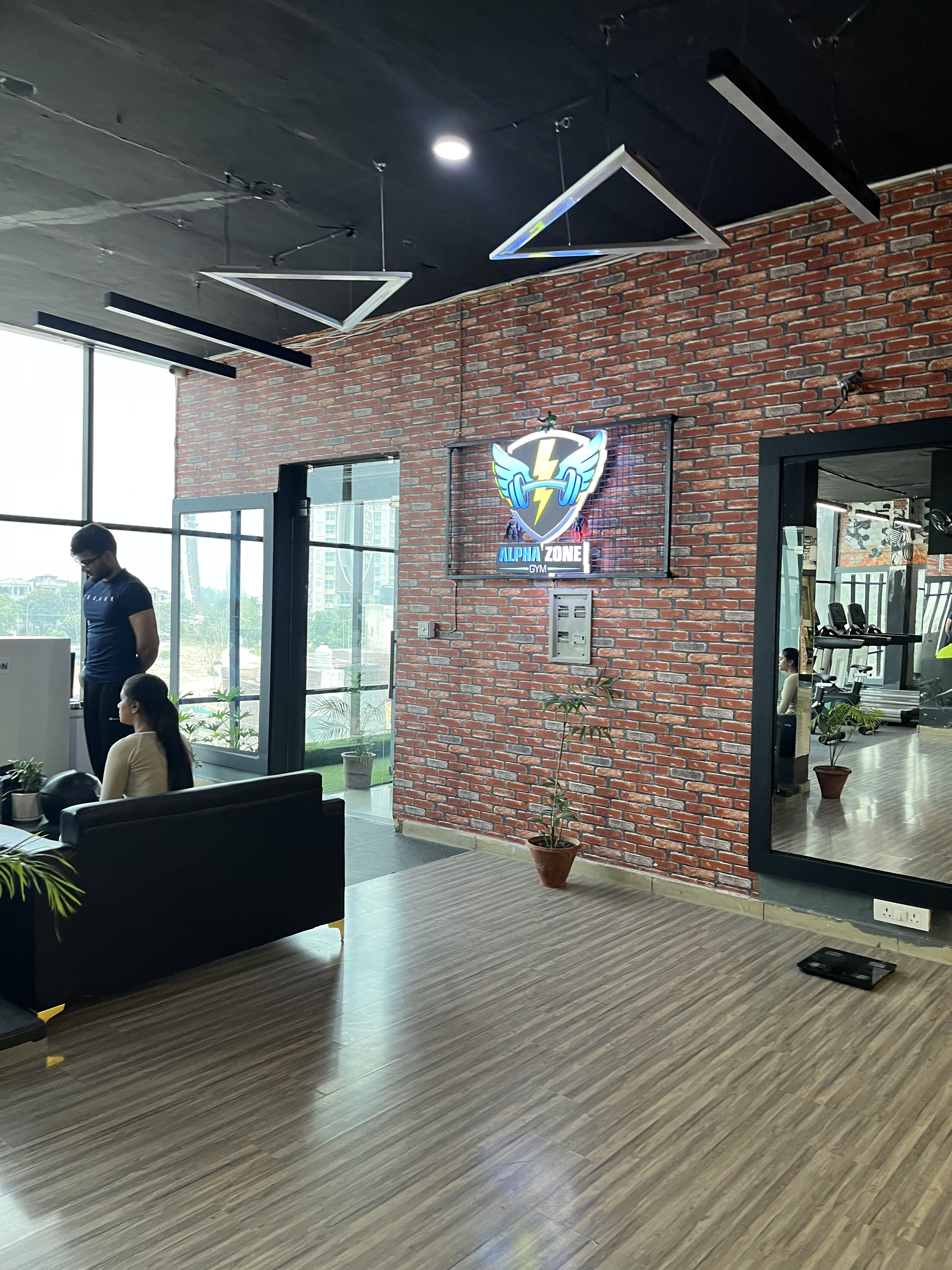 Elite Olympic Lifting Area